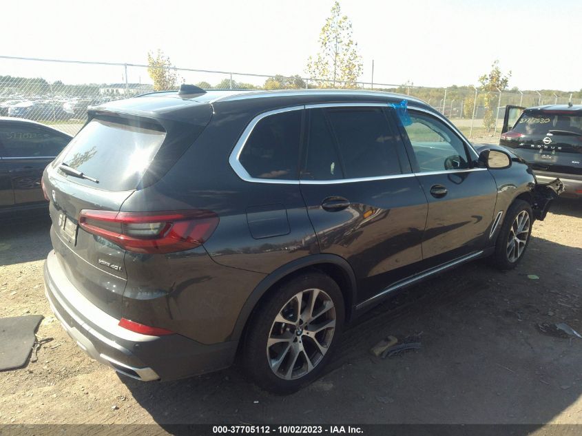 5UXCR6C03M9F40513 BMW X5 XDRIVE40I 4