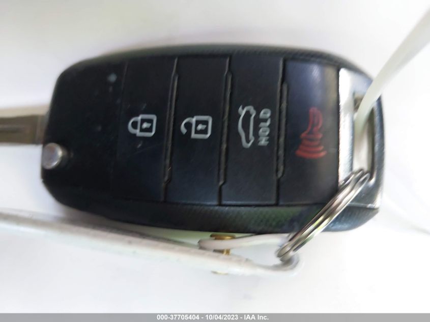 2015 KIA OPTIMA LX - 5XXGM4A70FG357675