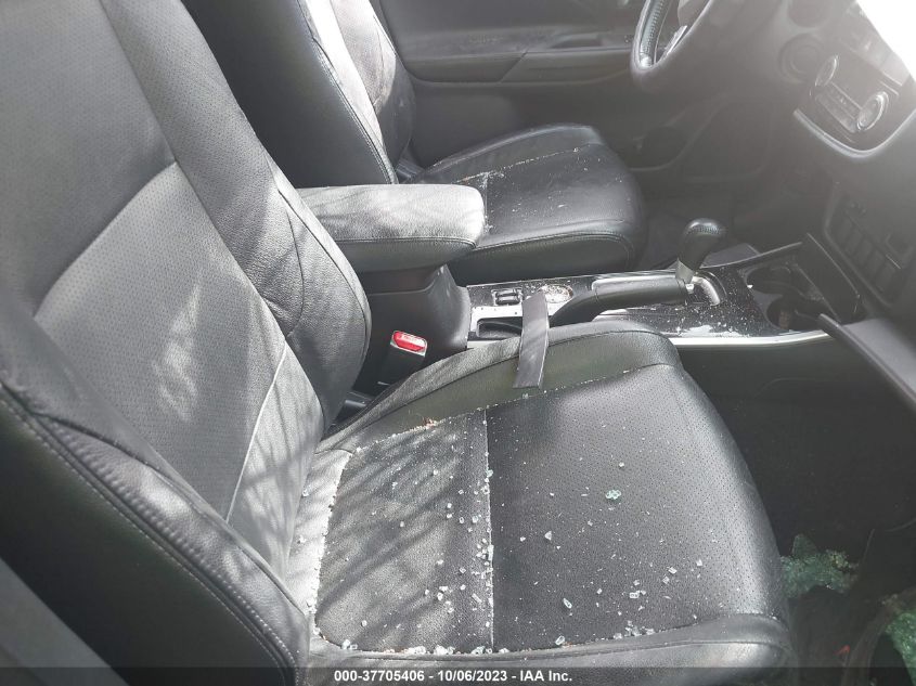 2017 MITSUBISHI OUTLANDER SE/SEL - JA4AD3A32HZ064545