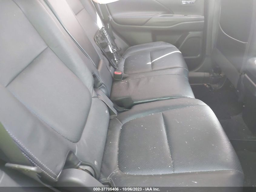 2017 MITSUBISHI OUTLANDER SE/SEL - JA4AD3A32HZ064545