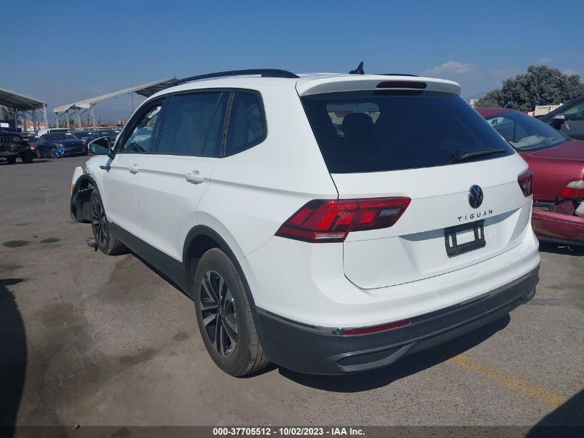 3VVRB7AX5PM044266 Volkswagen Tiguan S 3