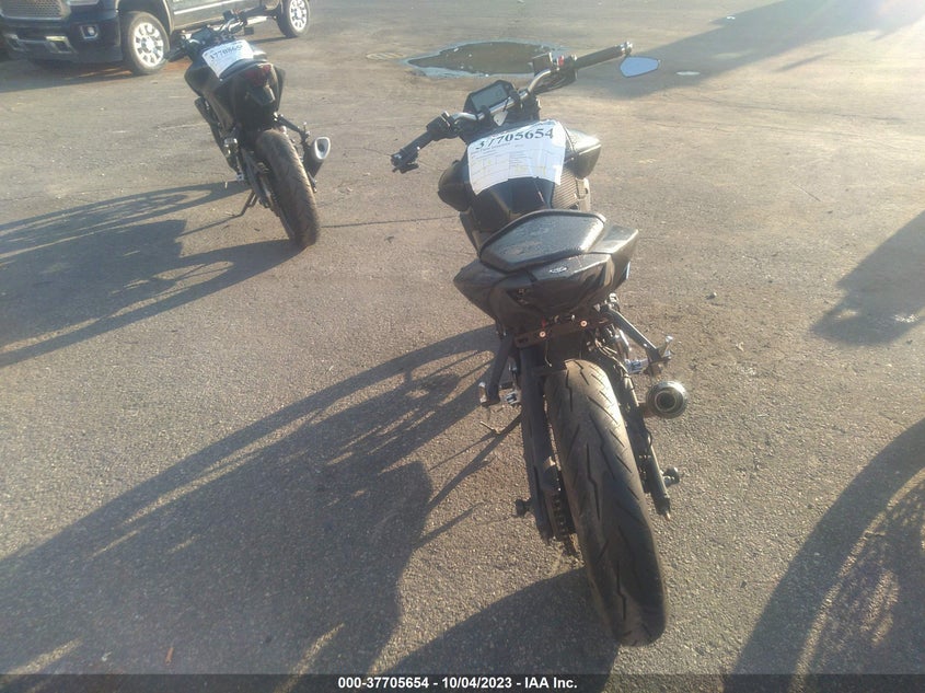 VIN MH3RH20YXMK004747 2021 YAMAHA MT-03