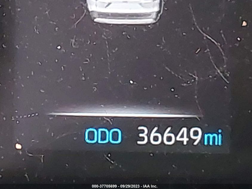 2019 TOYOTA RAV4 XLE PREMIUM - JTMA1RFV9KD042591