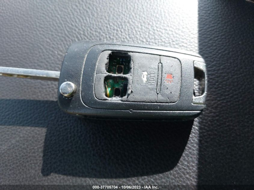 2017 CHEVROLET IMPALA LT - 2G1105S31H9113278