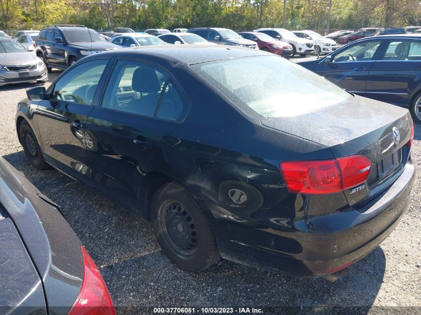 2014 VOLKSWAGEN JETTA SEDAN S - 3VW1K7AJ7EM398405