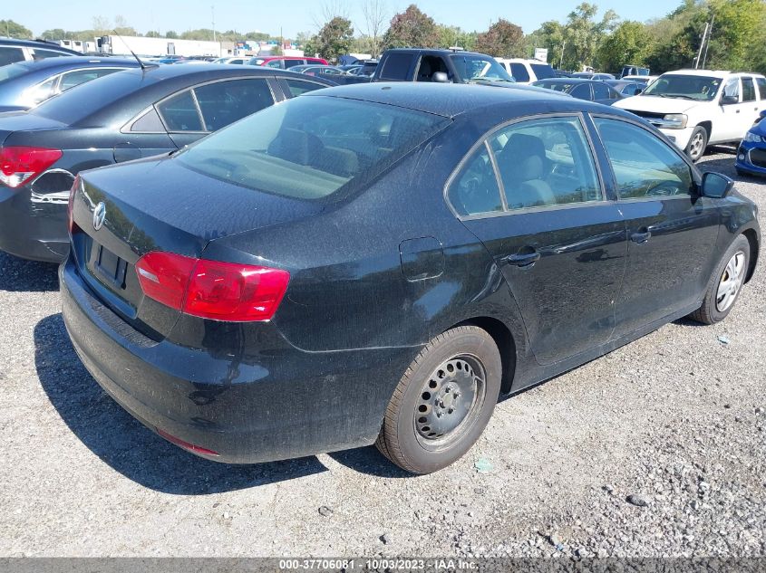 2014 VOLKSWAGEN JETTA SEDAN S - 3VW1K7AJ7EM398405