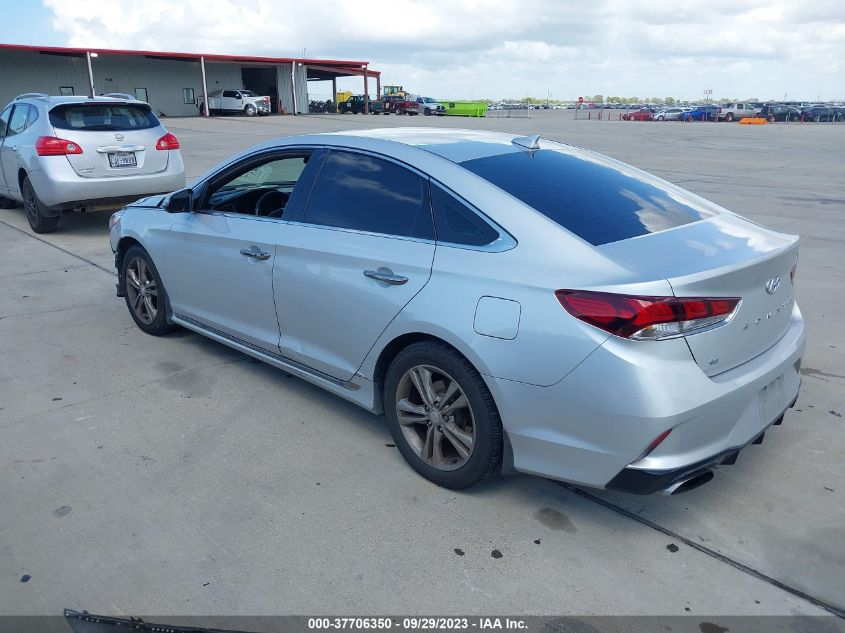 2019 HYUNDAI SONATA SPORT - 5NPE34AF4KH755634