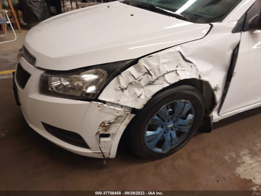 2013 CHEVROLET CRUZE LS - 1G1PA5SG2D7321188