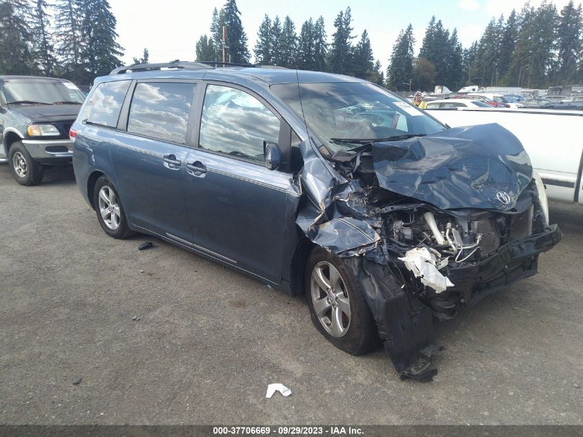2014 TOYOTA SIENNA LE - 5TDKK3DC1ES432383