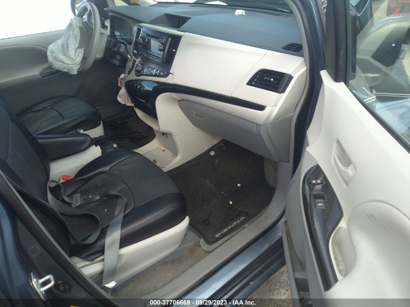 2014 TOYOTA SIENNA LE - 5TDKK3DC1ES432383