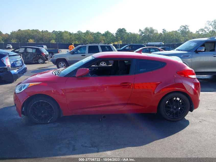 2013 HYUNDAI VELOSTER W/BLACK INT - KMHTC6AD0DU149074