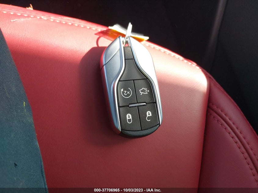 VIN ZAM57YTA2K1338206 2019 MASERATI GHIBLI S Q4