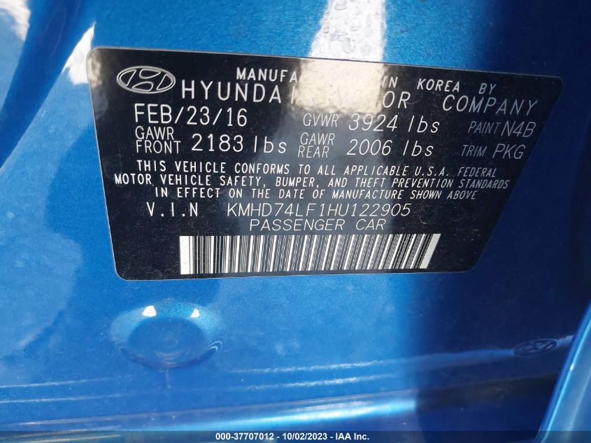 2017 HYUNDAI ELANTRA SE - KMHD74LF1HU122905