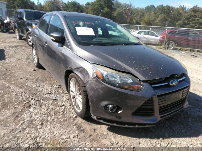 2014 FORD FOCUS TITANIUM - 1FADP3J23EL25750