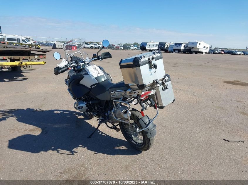 2011 BMW R1200 GS ADVENTURE WB1048009BZX66047