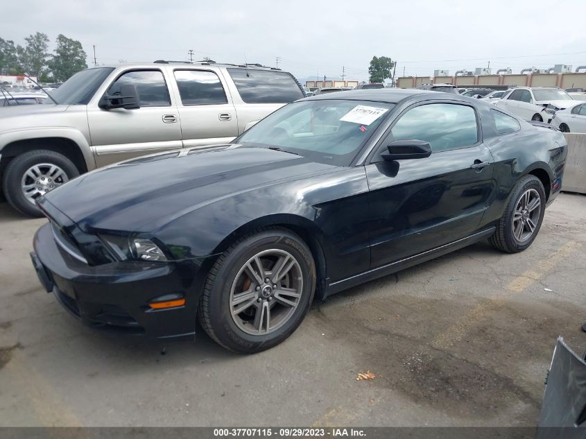 2013 FORD MUSTANG V6 - 1ZVBP8AM0D5214240