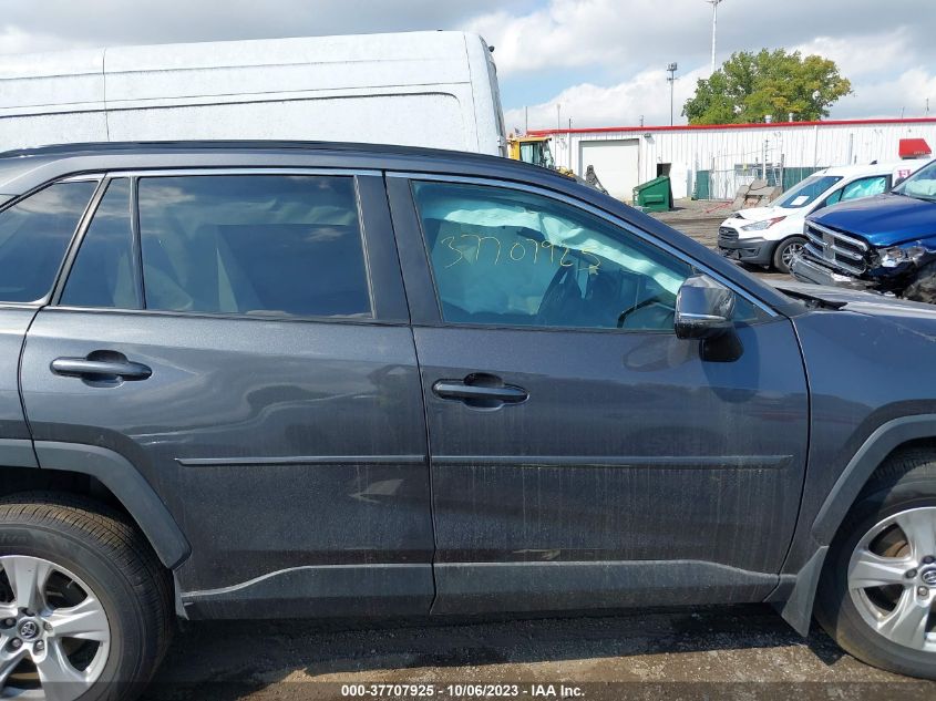 2020 TOYOTA RAV4 XLE - 2T3P1RFV4LW106972