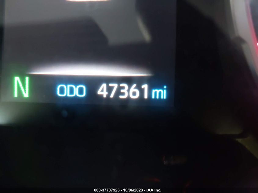 2020 TOYOTA RAV4 XLE - 2T3P1RFV4LW106972