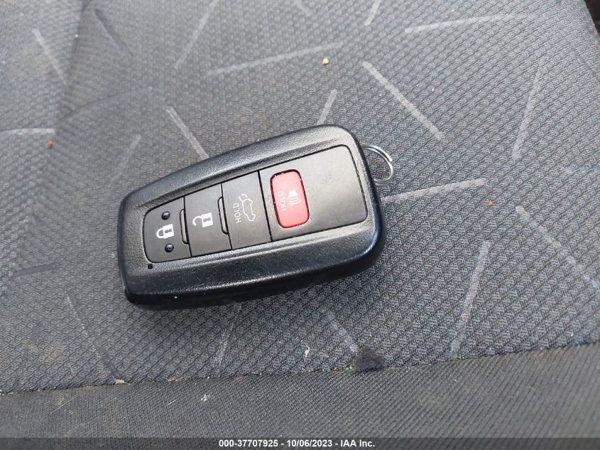 2020 TOYOTA RAV4 XLE - 2T3P1RFV4LW106972