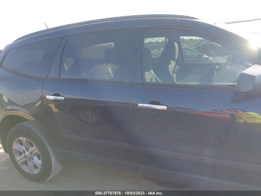 2017 CHEVROLET TRAVERSE LS - 1GNKRFKD5HJT12121