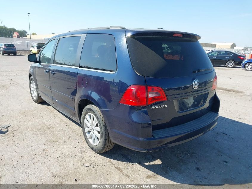 2013 VOLKSWAGEN ROUTAN SE W/RSE & NAVIGATION 2C4RVABG3DR725385