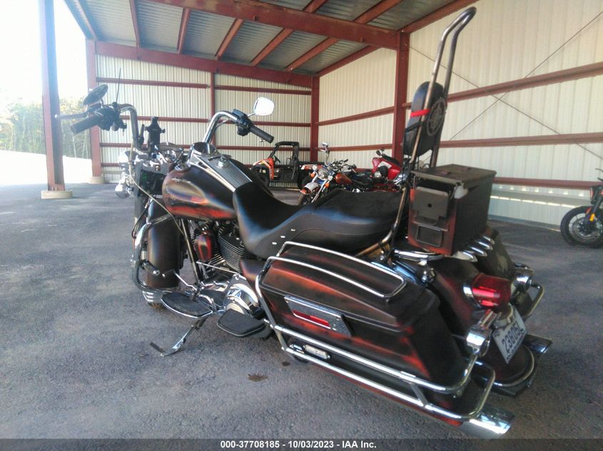 2013 HARLEY-DAVIDSON FLHRC ROAD KING CLASSIC 1HD1FRM15DB665379