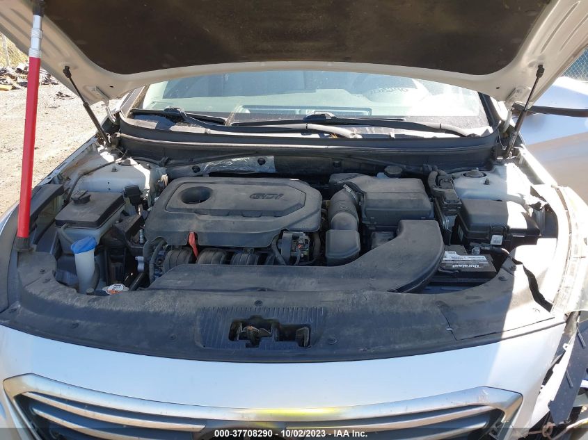 2015 HYUNDAI SONATA 2.4L SE - 5NPE24AF5FH215489