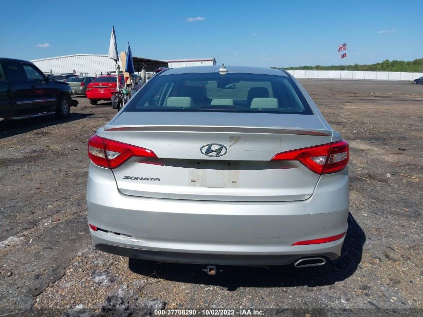 2015 HYUNDAI SONATA 2.4L SE - 5NPE24AF5FH215489