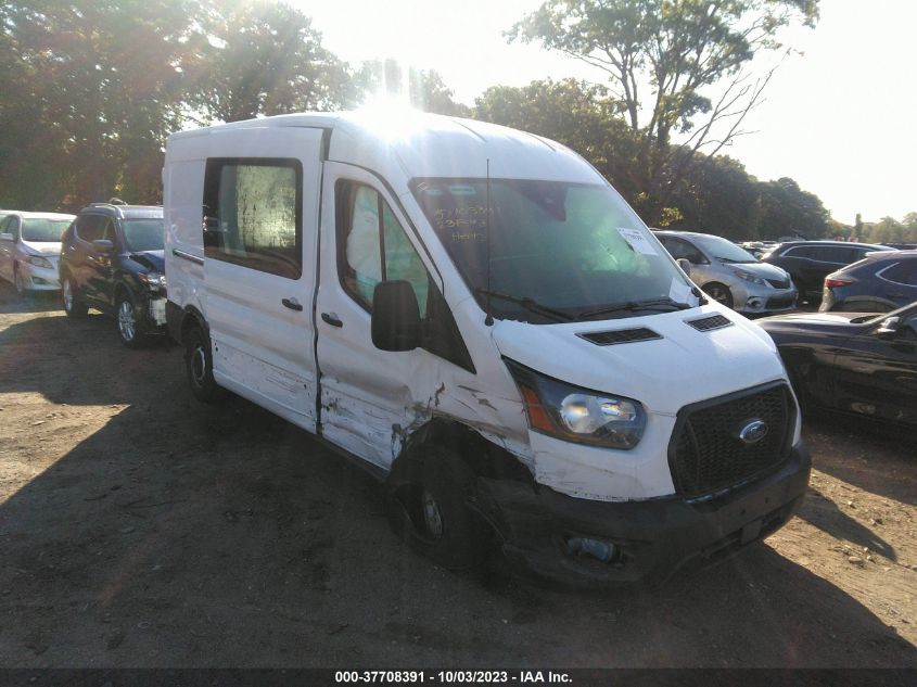 1FTBR1C86PKA82627 Ford Transit Cargo Van  