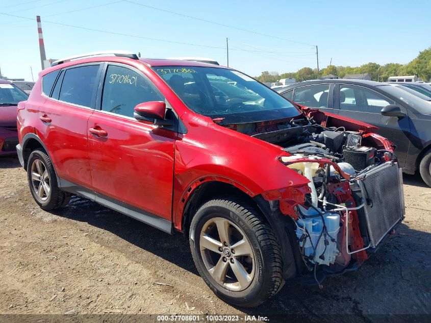 2015 TOYOTA RAV4 XLE - JTMRFREV4FD136437