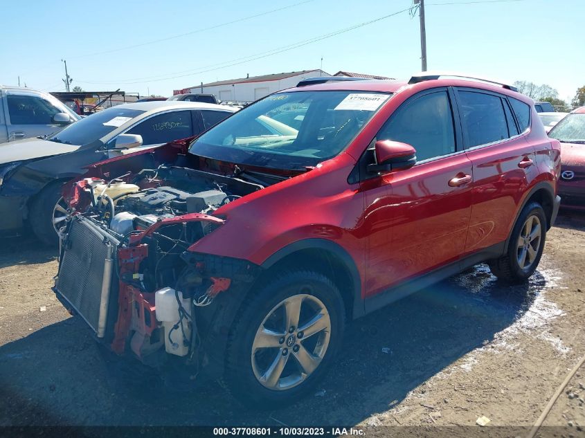 2015 TOYOTA RAV4 XLE - JTMRFREV4FD136437