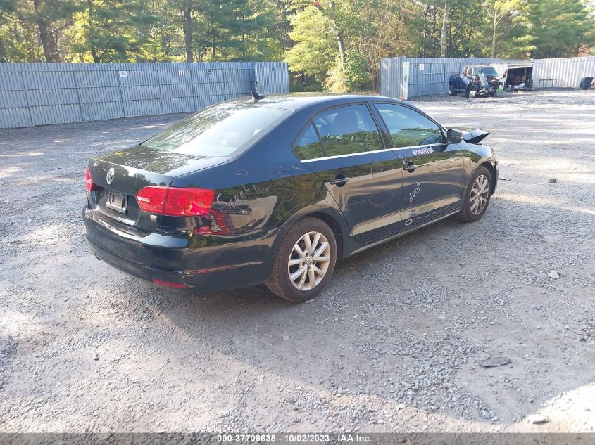 2014 VOLKSWAGEN JETTA SEDAN SE W/CONNECTIVITY/SUNROOF - 3VWD07AJ8EM304373