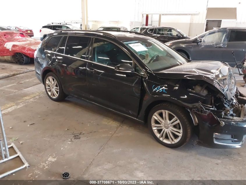 2015 VOLKSWAGEN GOLF SPORTWAGEN TDI SE 4-DOOR - 3VWCA7AU1FM504807