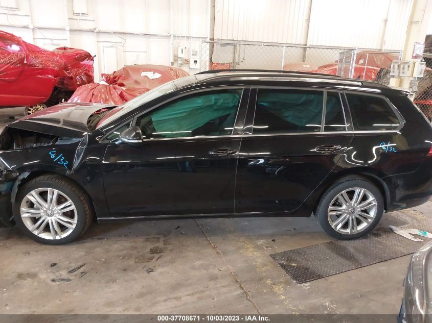 2015 VOLKSWAGEN GOLF SPORTWAGEN TDI SE 4-DOOR - 3VWCA7AU1FM504807