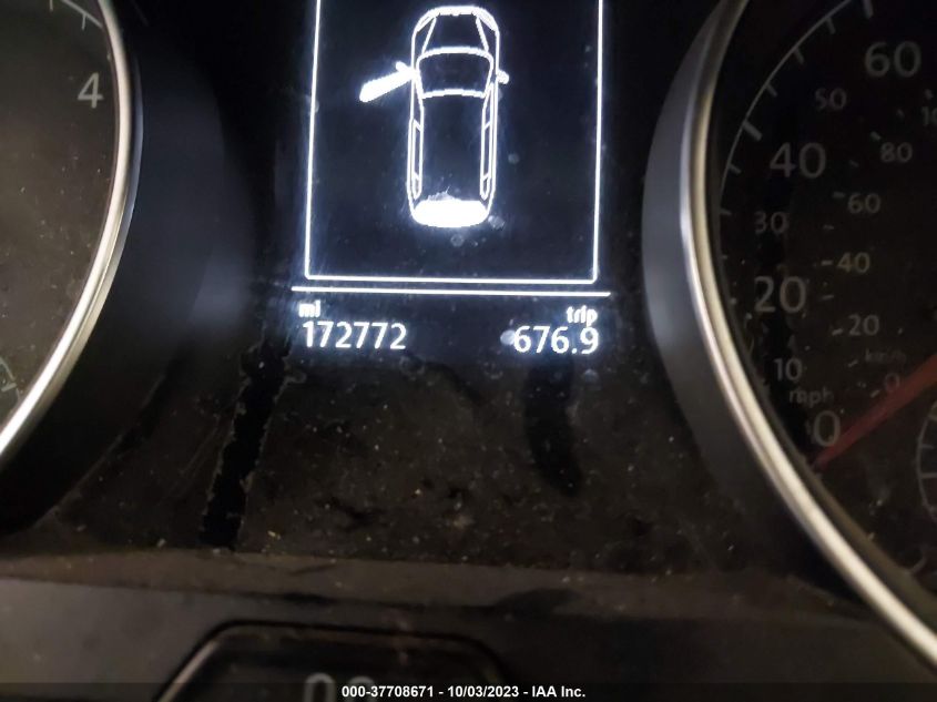 2015 VOLKSWAGEN GOLF SPORTWAGEN TDI SE 4-DOOR - 3VWCA7AU1FM504807