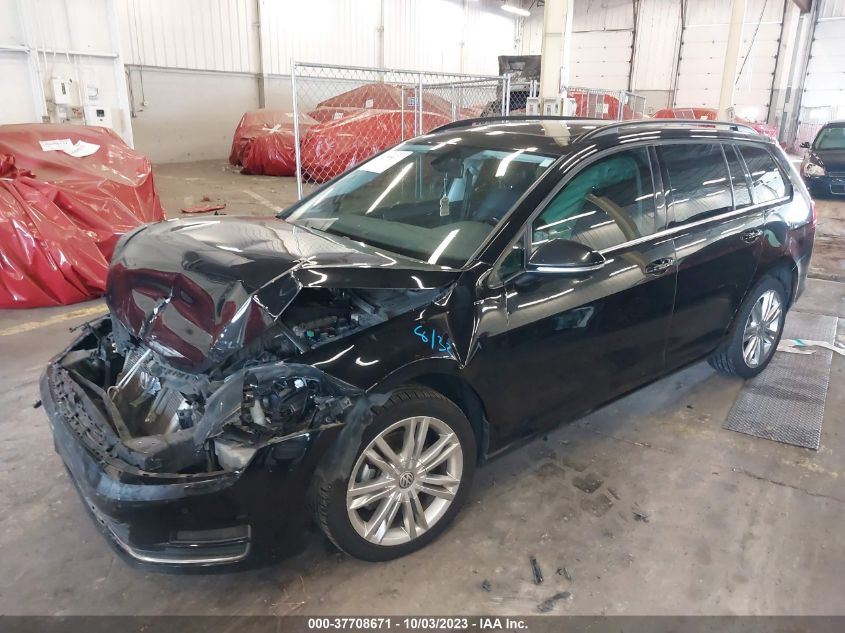 2015 VOLKSWAGEN GOLF SPORTWAGEN TDI SE 4-DOOR - 3VWCA7AU1FM504807