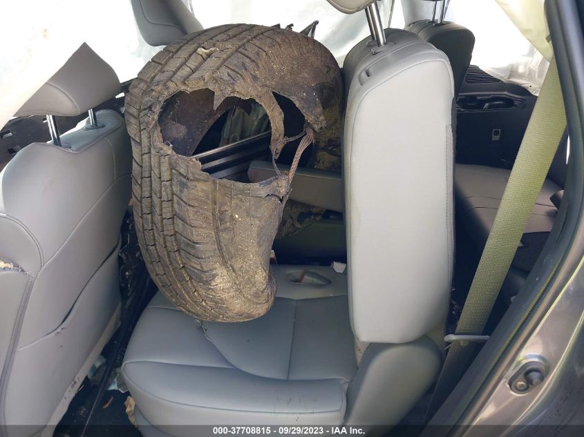2020 TOYOTA HIGHLANDER XLE - 5TDGZRAH9LS013246