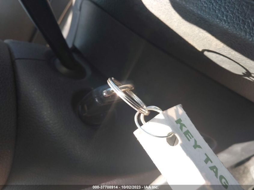 2014 VOLKSWAGEN JETTA SEDAN SE - 3VWD17AJ0EM416582