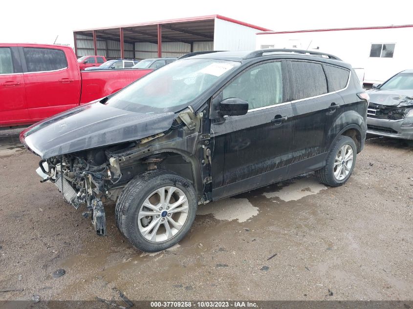 2017 FORD ESCAPE SE - 1FMCU9GD2HUC23946