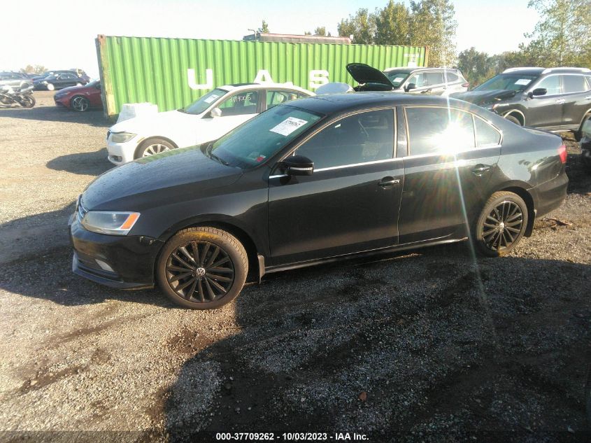 2015 VOLKSWAGEN JETTA SEDAN 1.8T SE - 3VWD17AJ8FM337646