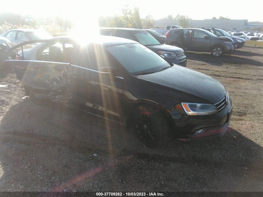 2015 VOLKSWAGEN JETTA SEDAN 1.8T SE - 3VWD17AJ8FM337646