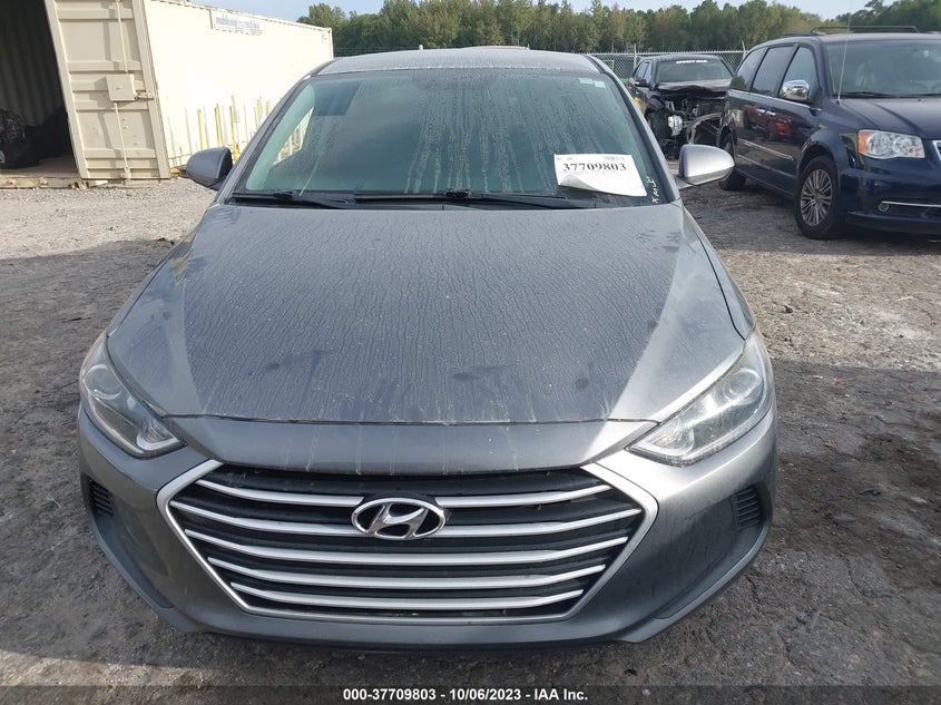 VIN 5NPD84LF2JH279229 2018 HYUNDAI ELANTRA SEL