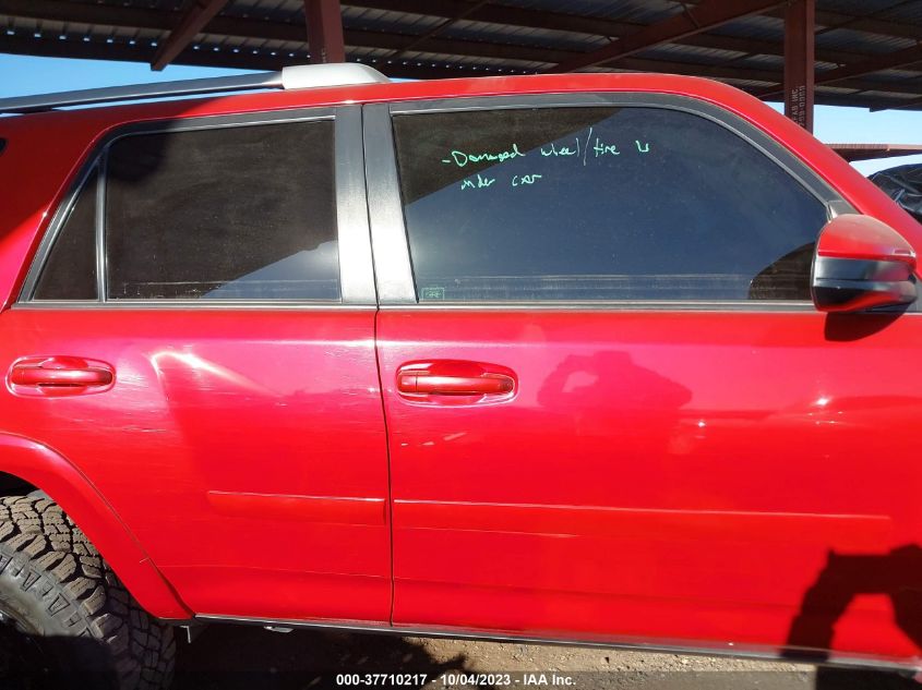 2018 TOYOTA 4RUNNER SR5 PREM/LTDL/TRAIL/TRD - JTEBU5JR6J5593676