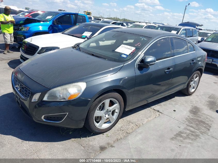2013 VOLVO S60 T5 - YV1612FS5D2191186