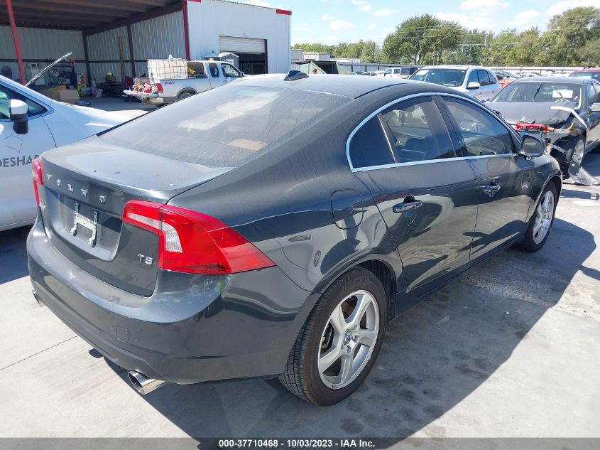 2013 VOLVO S60 T5 - YV1612FS5D2191186