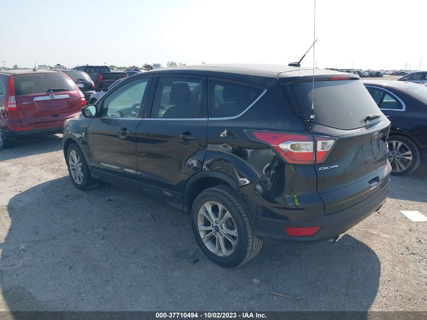 2017 FORD ESCAPE SE - 1FMCU0GD8HUA14688