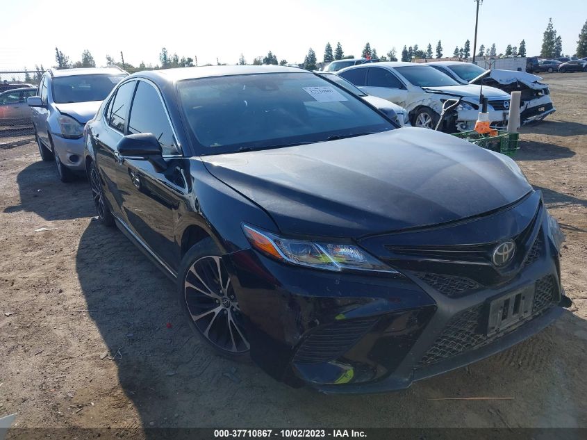 2018 TOYOTA CAMRY LE/SE/XLE/L - JTNB11HK0J3054587