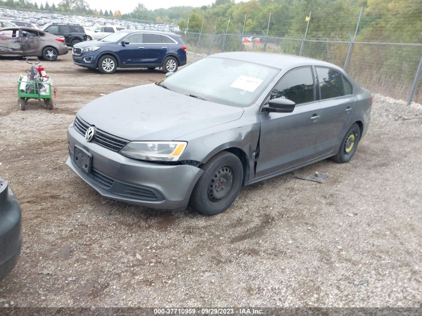 2014 VOLKSWAGEN JETTA SEDAN S - 3VW2K7AJXEM357822