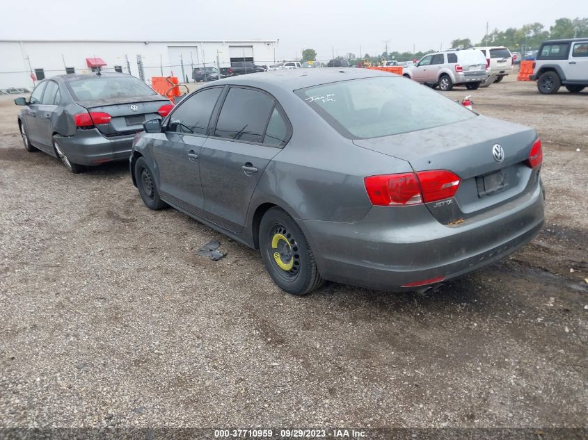 2014 VOLKSWAGEN JETTA SEDAN S - 3VW2K7AJXEM357822