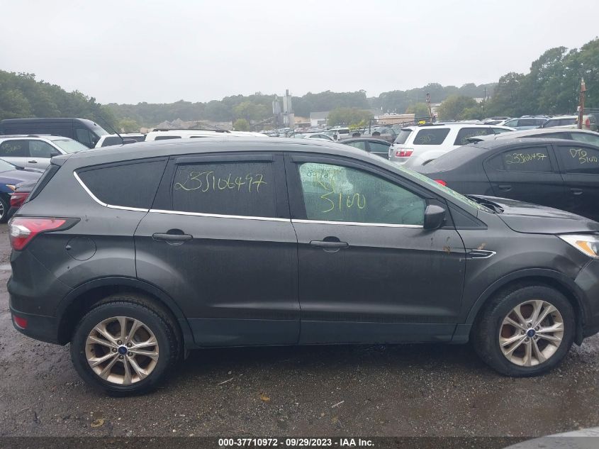 2017 FORD ESCAPE SE - 1FMCU9GD5HUA98330